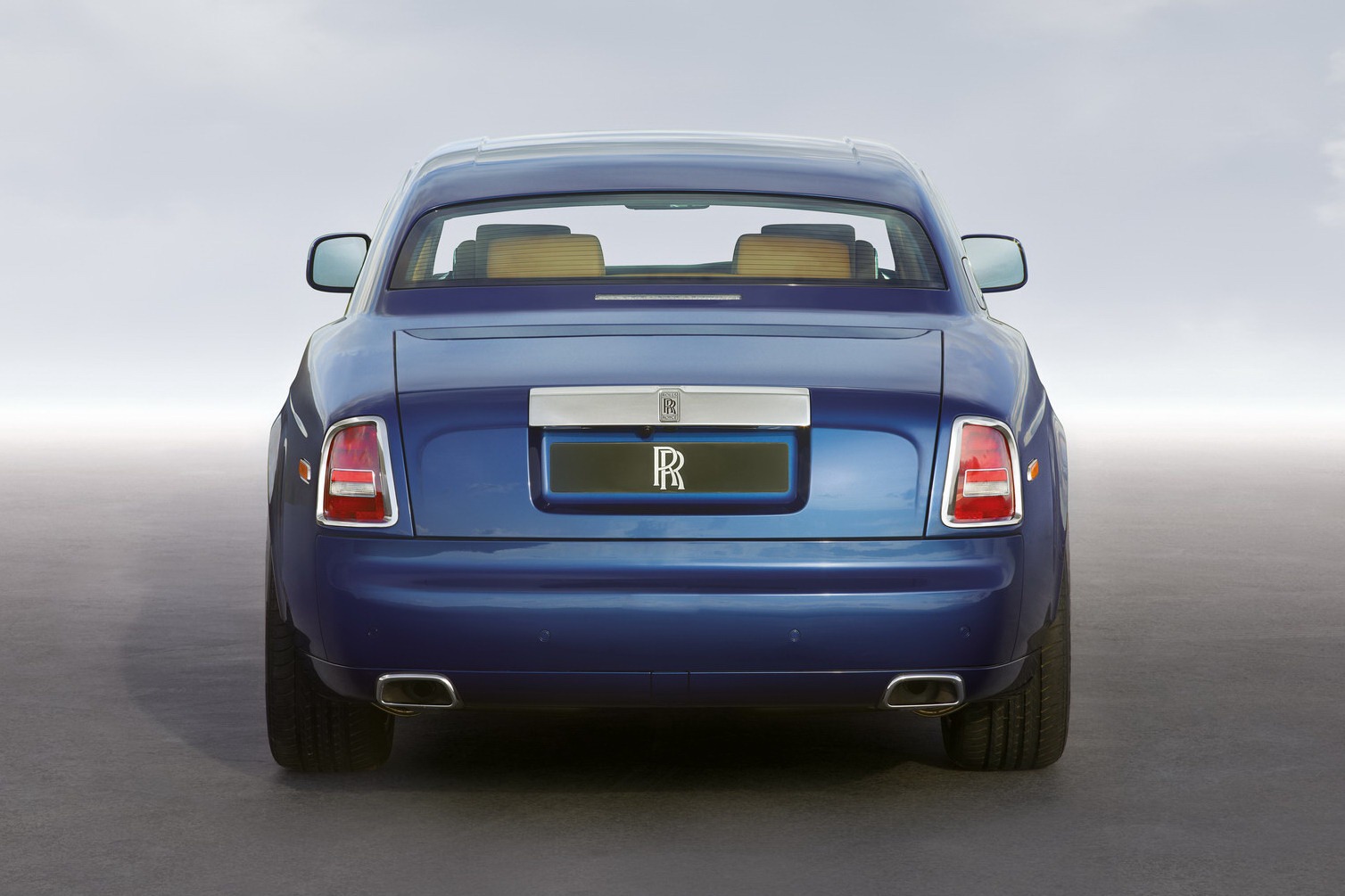 [2013-Rolls-Royce-Phantom-Series-II-30%255B2%255D.jpg]