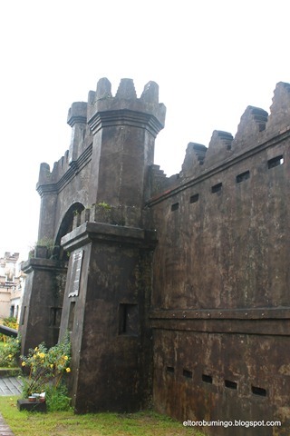 Old West Gate Subic Bay Freeport Zone