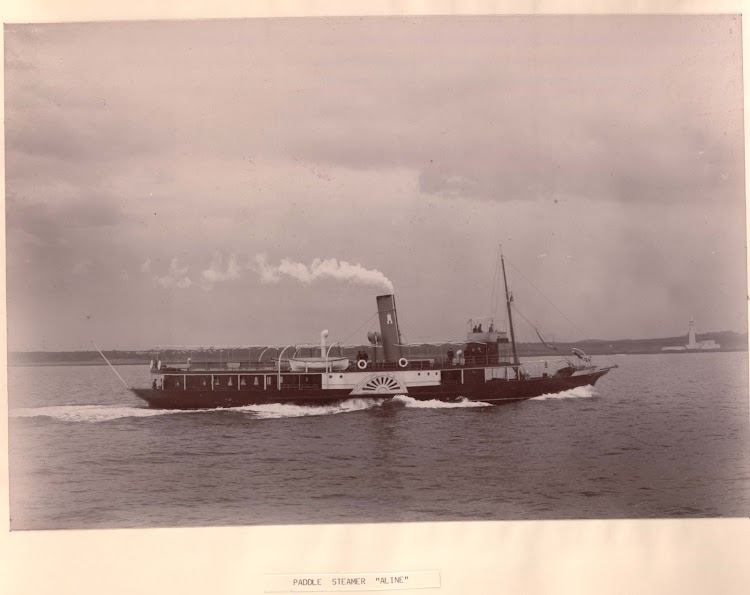 El ALINE en sus pruebas de mar en St. Mary´s Island. Foto Armstrong Whitworth..jpg