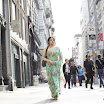 English Vinglish Movie Stills (20).jpg