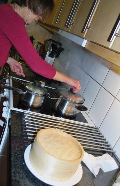 [2012-01%2520Steaming%2520Dim%2520Sum%255B6%255D.jpg]
