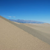 Tianshan - Paysage dune et monts enneigés