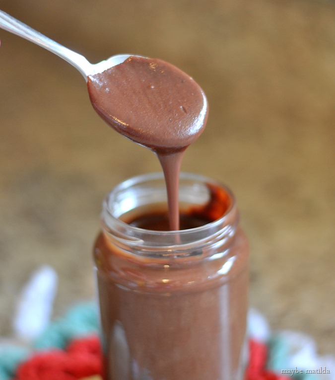 SUPER simple hot fudge sauce--so easy to make, and uses pantry staples. Fudgy and rich and delicious!