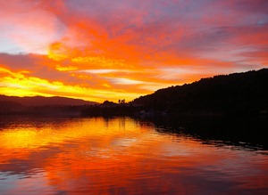 Freewind sunset, Fiji