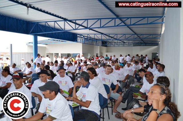 [catingueiraonline%2520205%255B2%255D.jpg]