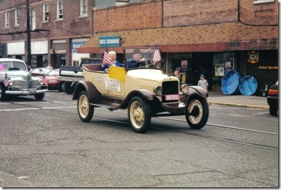 13 1920 Willys Overland Touring Car with My Fair Lady Princess Eleanor Abraham in the Rainier Days in the Park Parade on July 8, 2000