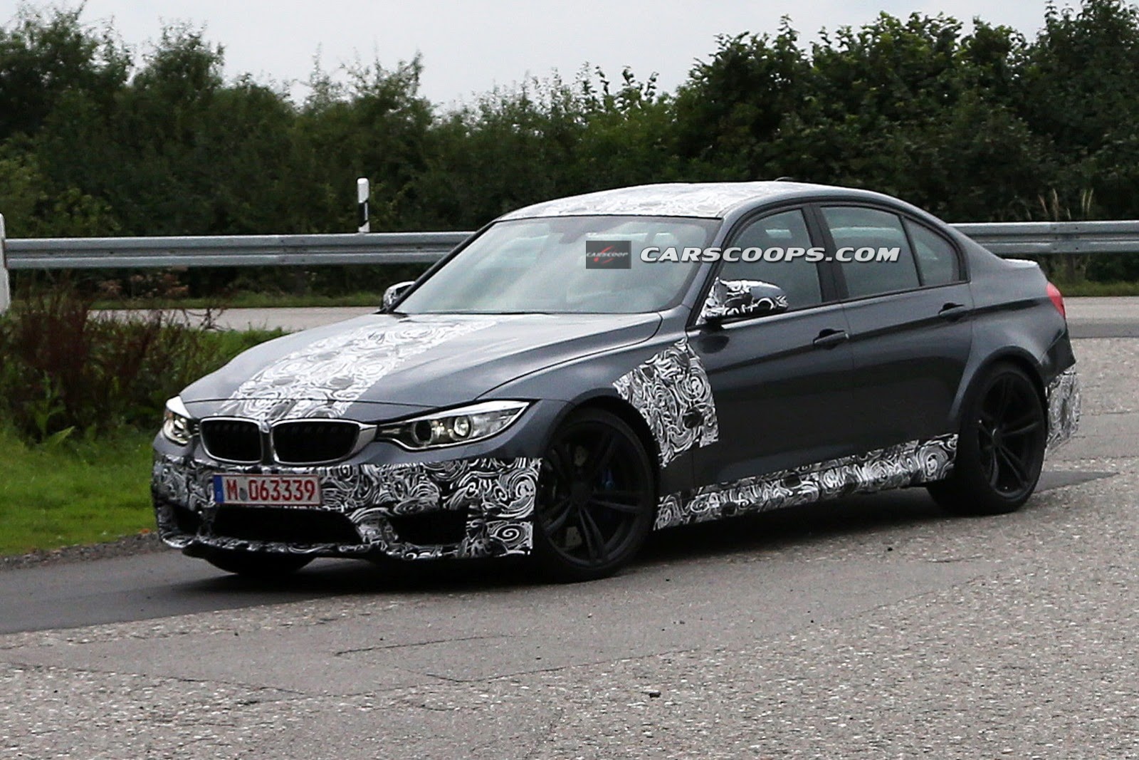 [2015-BMW-M3-Sedan-01%255B3%255D.jpg]