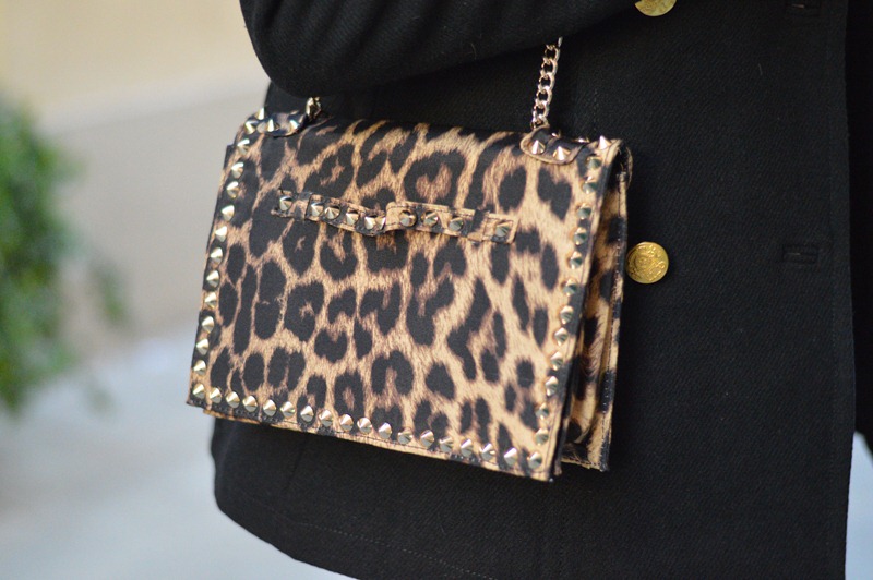 Stradivarius, Stradivas by Stradivarius, Leopard Print Clutch, Leopard Bag, Leopard Print Bag, Stradivarius Leopard Print Clutch, Studded clutch, Stradivarius studded clutch