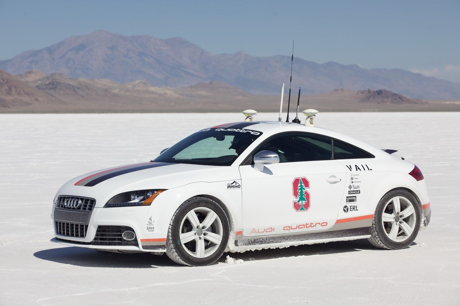 [Audi-TT-Autonomous-2%255B2%255D.jpg]