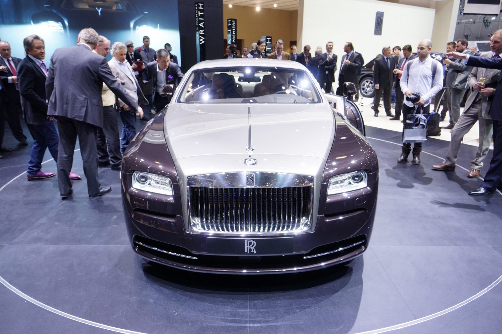 [Rolls-Royce-Wraith-3%255B2%255D.jpg]