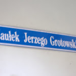 Grotowski alley!