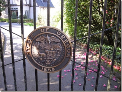 IMG_5702 State Seal on the Gate of Mahonia Hall in Salem, Oregon on March 17, 2007
