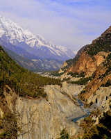 Day 5 - Lower Pisang to Manang