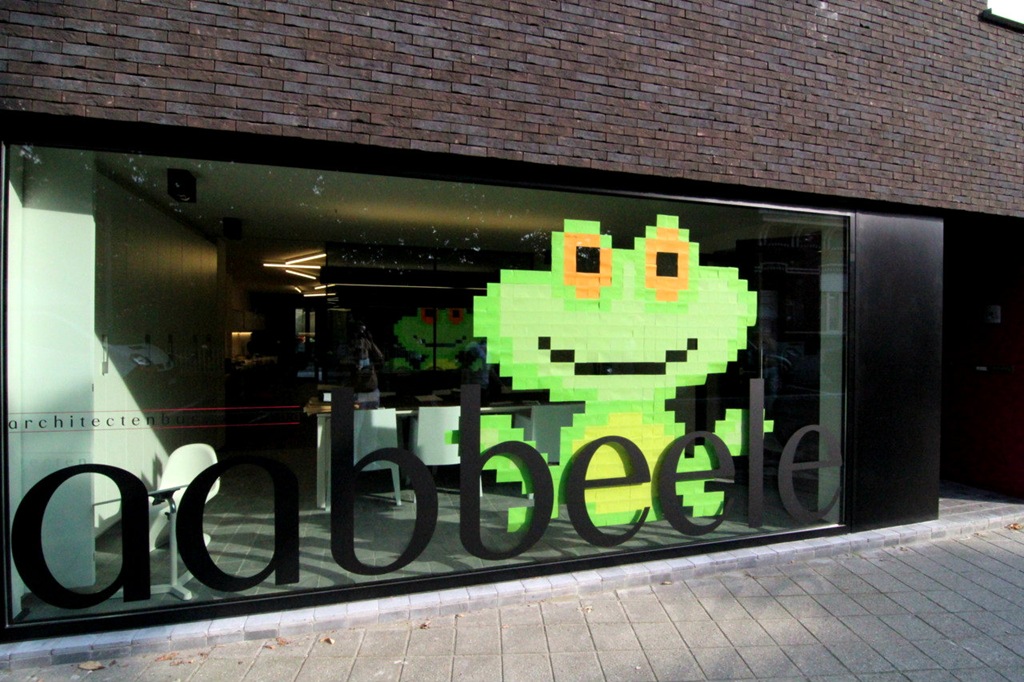 [decoracao-vitrine-post-it-4%255B5%255D.jpg]