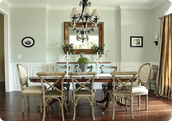 traditional blue dining room 
