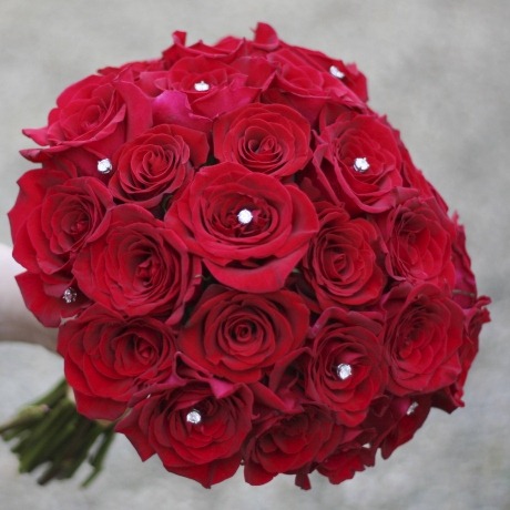 [red-rose-jewel-bouquet%2520bride%2520and%2520bloom%2520flowers%255B4%255D.jpg]