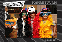 Fotos do evento Guilherme Simantob (fotos divertidas) - 20.08.11. Foto numero 119 da Social Click Fotografia Digital, do Rio de Janeiro, RJ, que faz fotos divertidas, fotos malucas, fotos com fantasias, fotos na hora, fotografia maluca, fotografia divertida com molduras personalizadas. fotos divertidas malucas foto maluca animadas animado rj rio de janeiro divertida fantasia animada baile debutantes festa fotógrafos eventos engraçadas para 15 anos