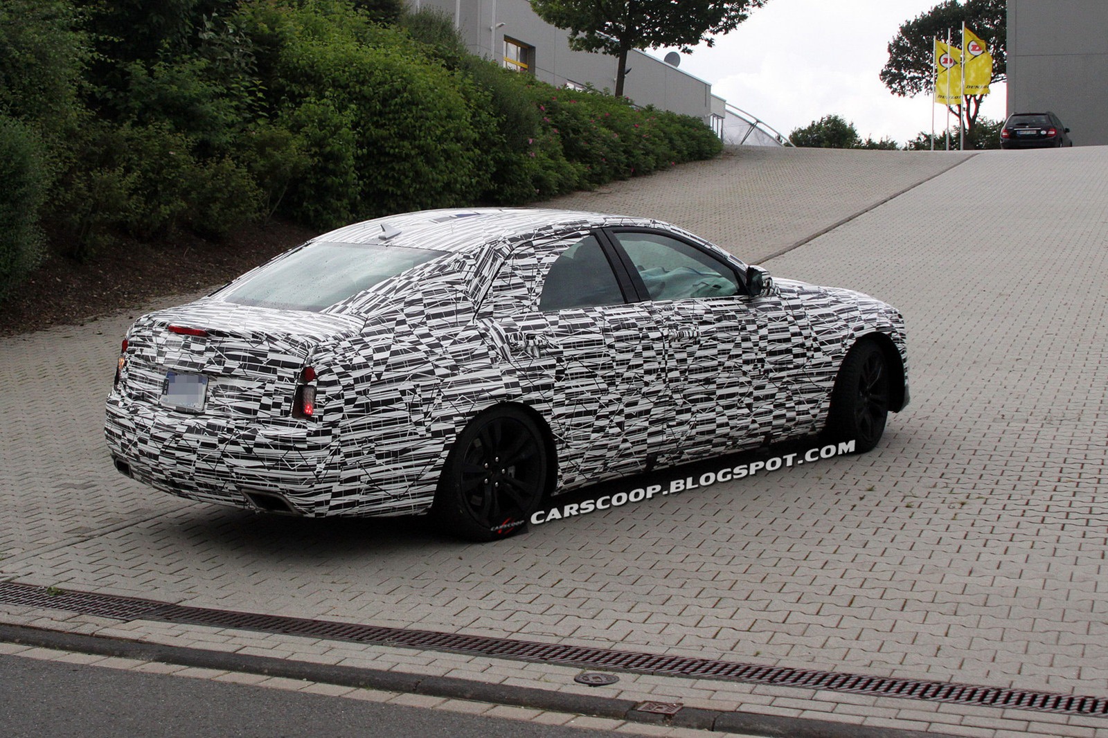 [2014-Cadillac-CTS-Sedan-4%255B3%255D.jpg]