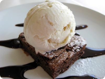 brownie with ice cream