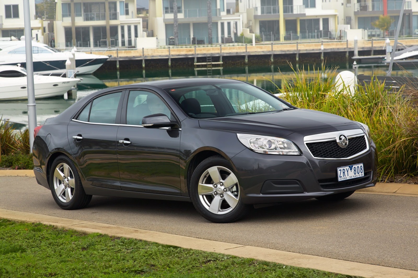 [2013-Holden-Malibu-11%255B2%255D.jpg]
