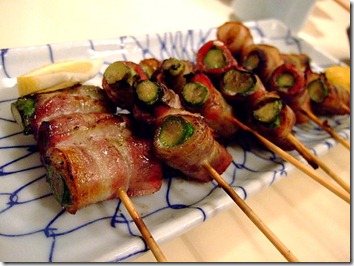 Bacon-wrapped-asparagus-bites