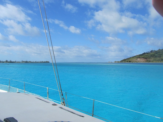 [rehuahine0013.jpg]
