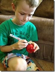 decorating baubles