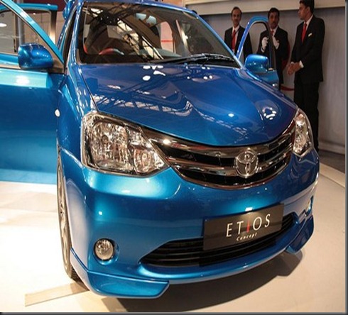 Toyota_Etios_hatchback