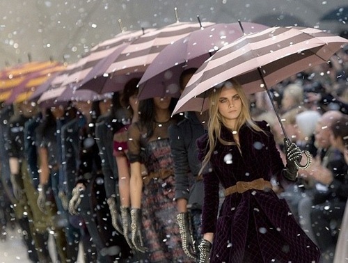 [Burberry-AW-2012-London%255B11%255D.jpg]