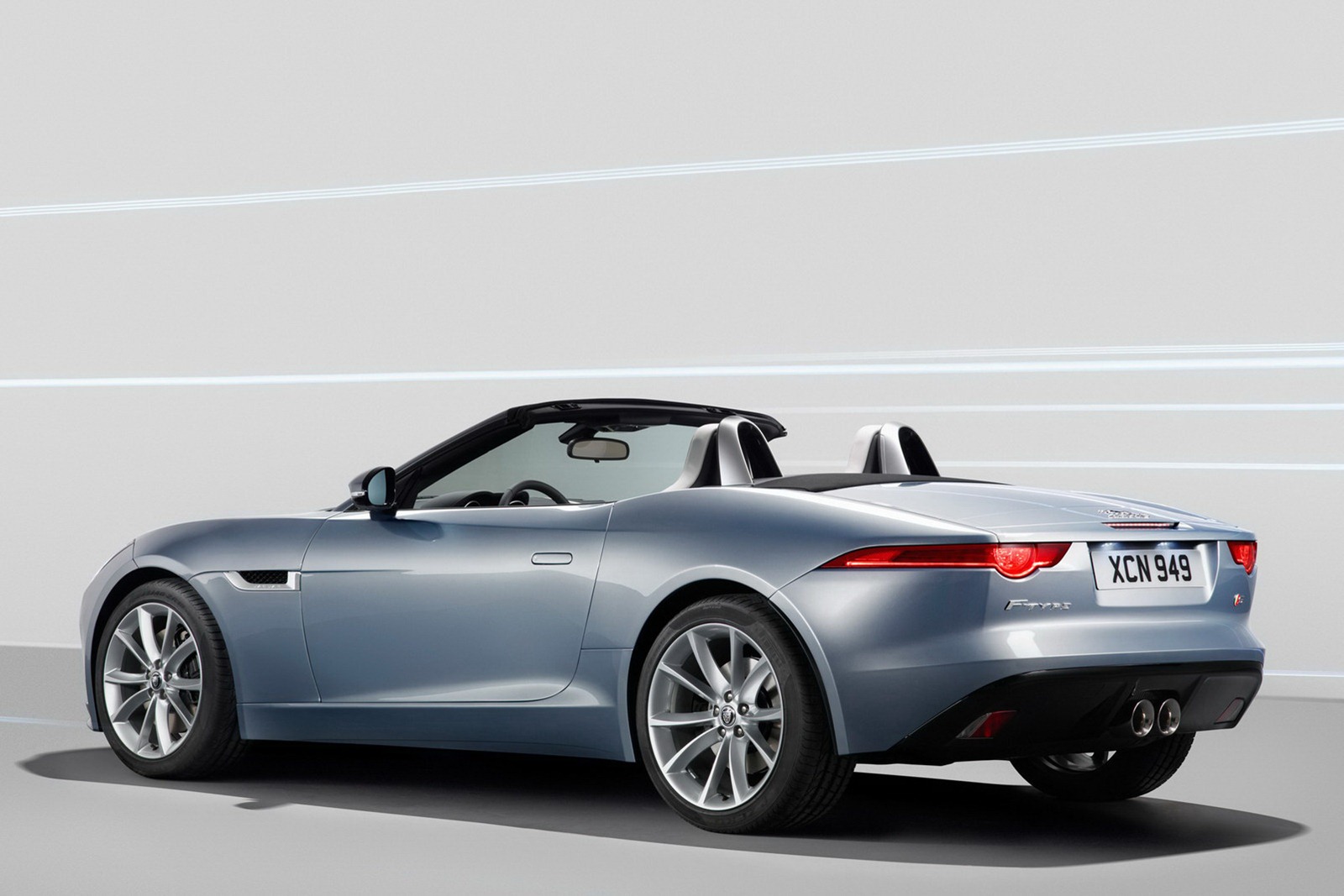 [2013-Jaguar-F-Type-15%255B5%255D.jpg]
