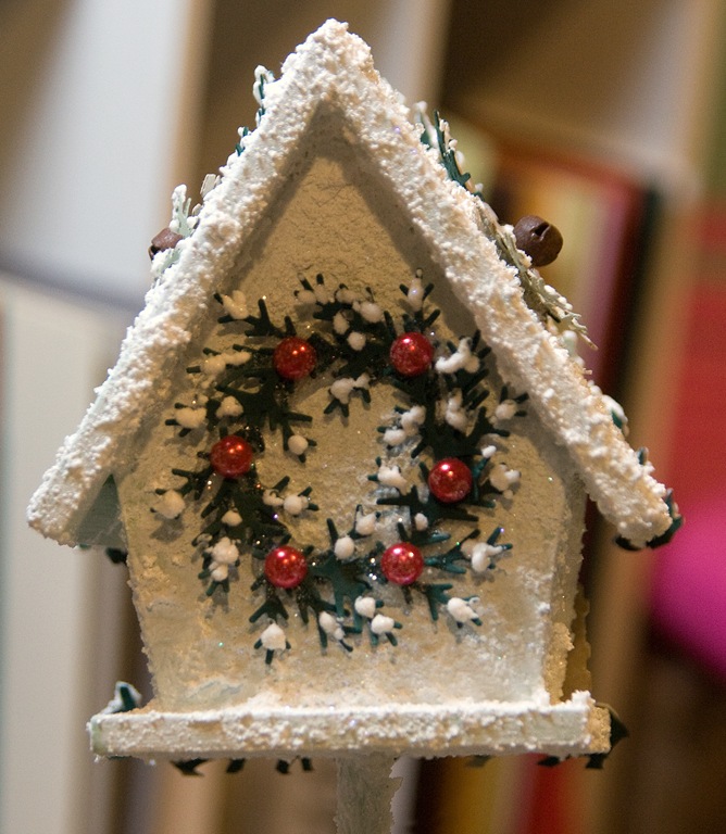 [DPK_AlteredBirdhouse_back%255B3%255D.jpg]