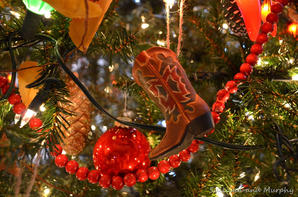 [boot-ornament11.jpg]