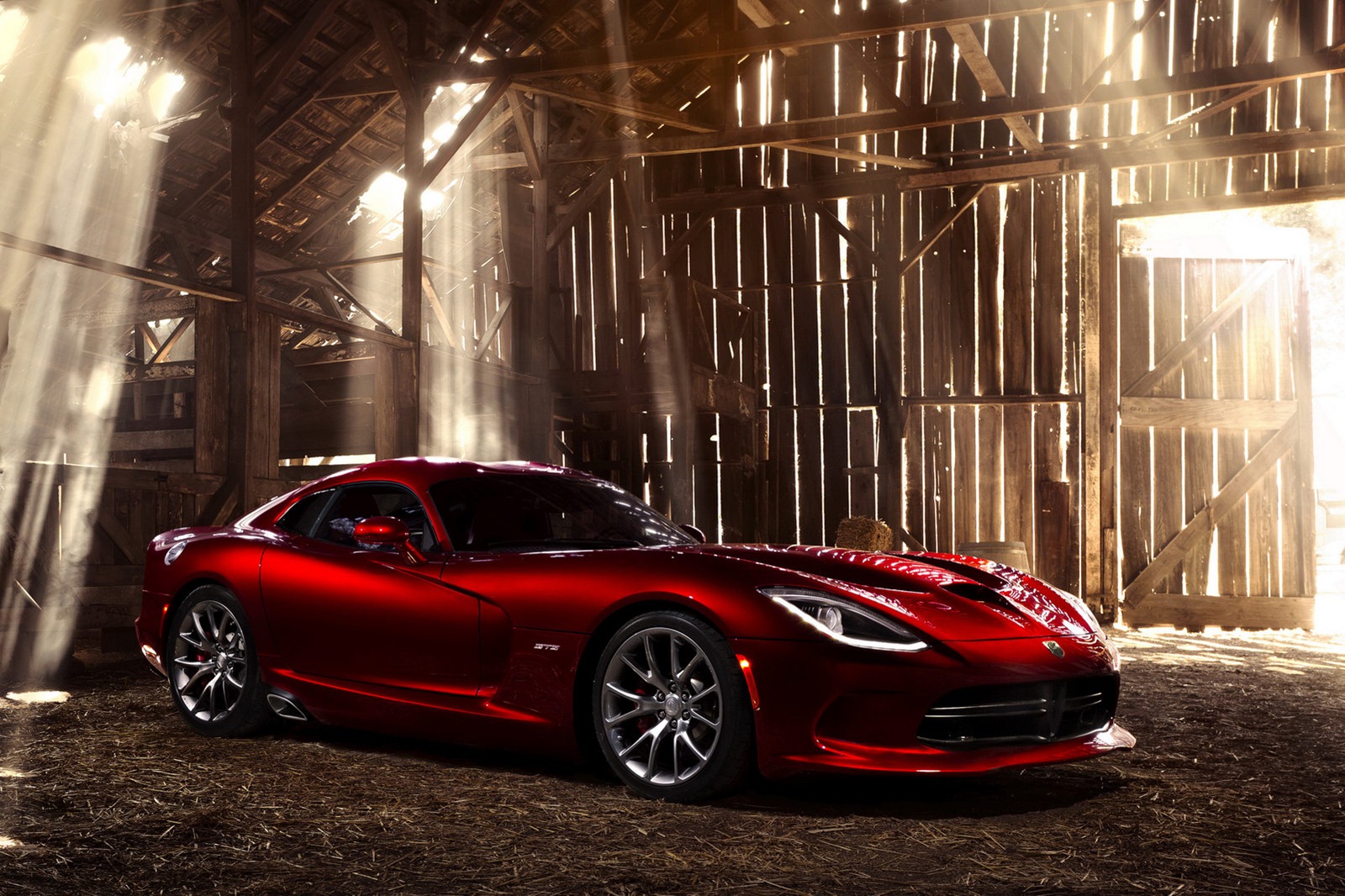 2013-SRT-Viper-1[2].jpg