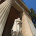 Contrapicat de l'escultura de Cabanyes