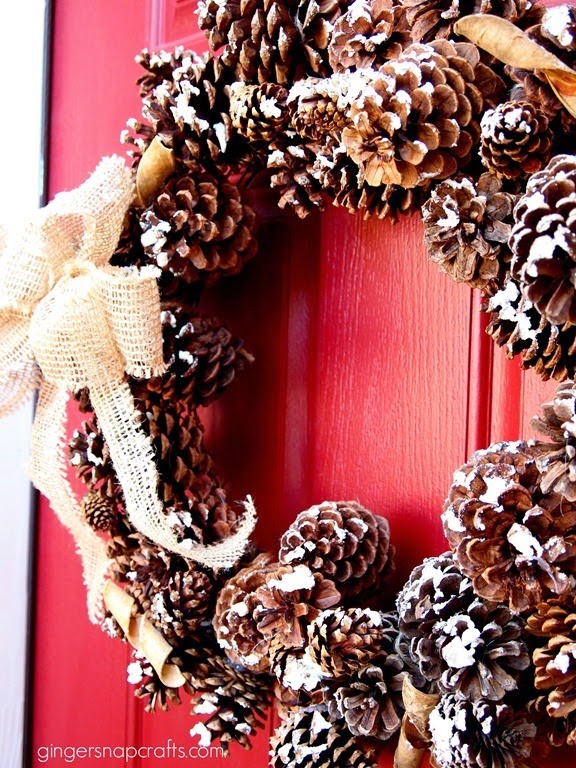 DIY pine cone wreath