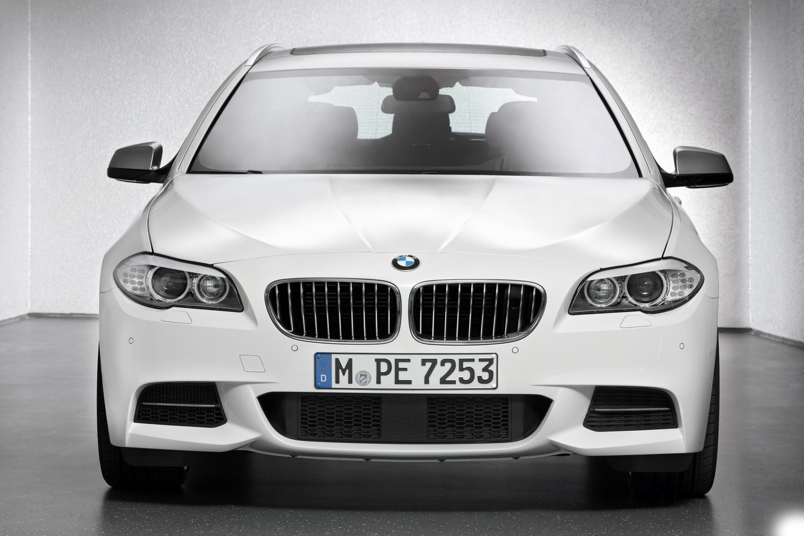 [BMW-M550d-19%255B2%255D.jpg]