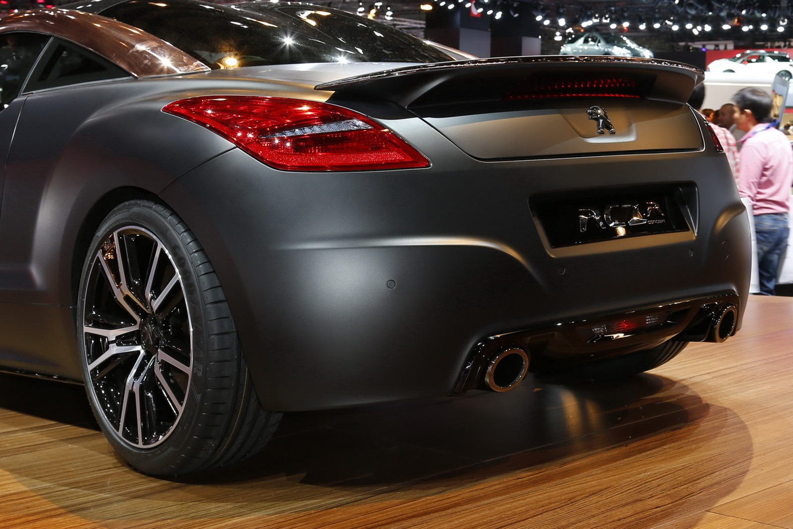 [Peugeot-RCZ-R-7%255B2%255D.jpg]