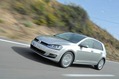 2013-Volkswagen-Golf-25