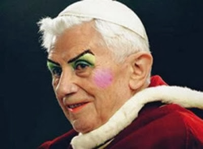 Benedicto-XVI-polêmica-bento-xvi-papa-maquiado-250x182 Benedicto-XVI-polêmica-bento-xvi-papa-maquiado-250x182