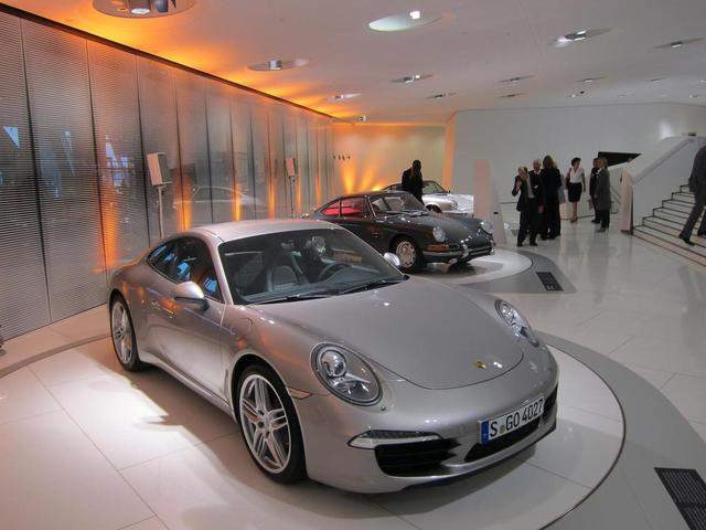 [2012-Porsche-911%255B2%255D.jpg]