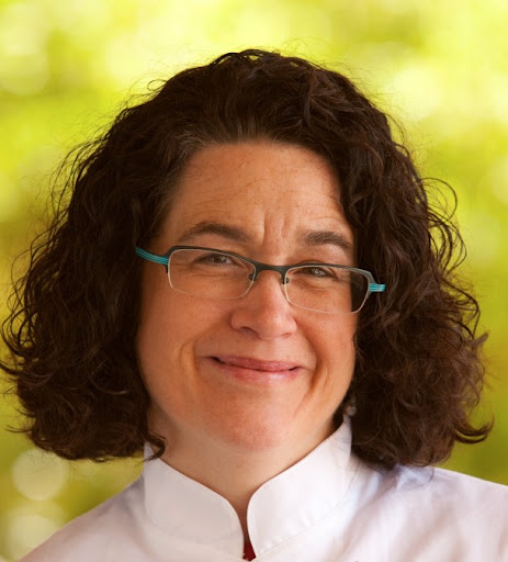 Chef instructor, Kathryn Gordon will sharing tips for macaron making. Chef instructor, Kathryn Gordon will sharing tips for macaron making.