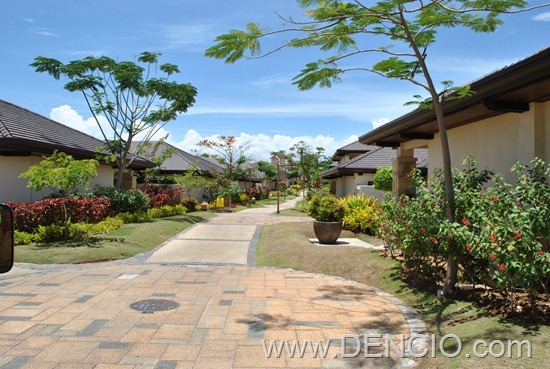 Crimson Resort and Spa Mactan Cebu Rooms 104