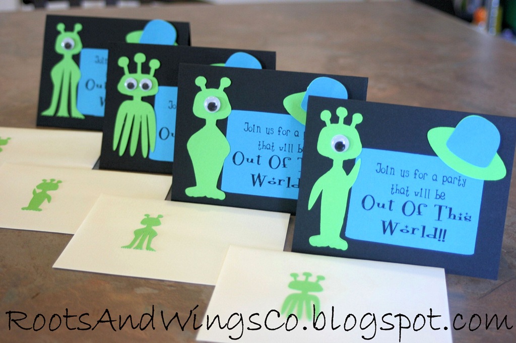 [alien%2520party%2520invitation%255B6%255D.jpg]