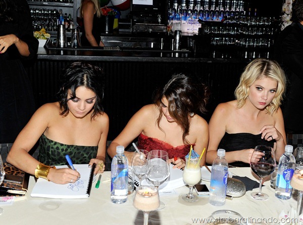 Spring-Breakers-filme-movie-sexy-linda-sensuais-sensual-sexta-proibida-desbaratinando (70) Spring-Breakers-filme-movie-sexy-linda-sensuais-sensual-sexta-proibida-desbaratinando (70)