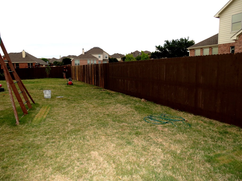 [How-to-Build-a-New-Fence-Using-Old-S%255B11%255D.jpg]