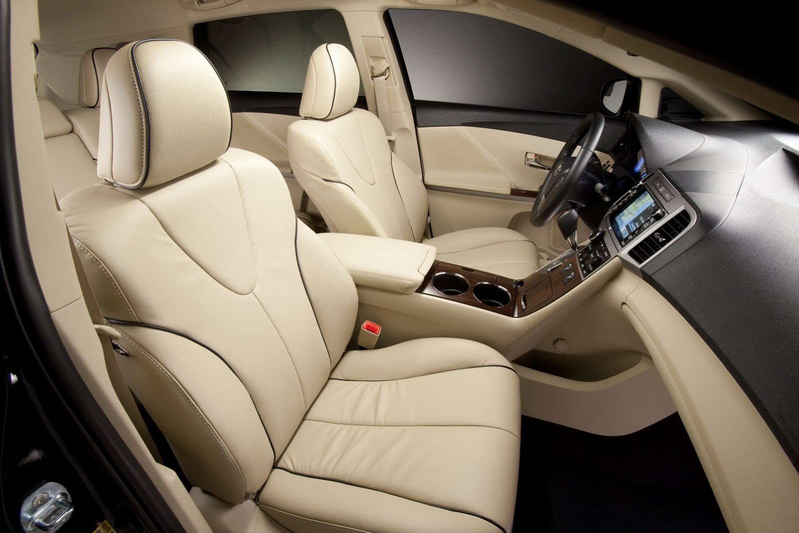 [2013-Toyota-Venza-4%255B2%255D.jpg]