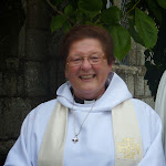 Revd. Dr. Harriet Every: Curate P1100851.JPG