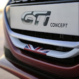 Peugeot_208_Gti_Concept_14.jpg