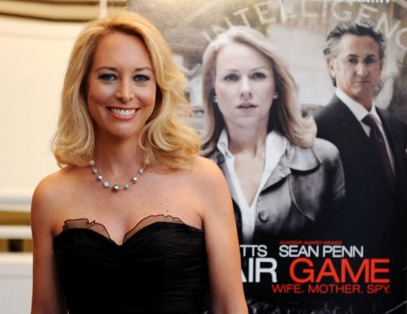 [02-AK-VALERIE-PLAME2.jpg]