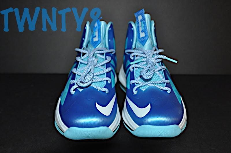 LeBron X Blue Diamond âSapphireâ Menâs & Kids â New Looks | NIKE LEBRON - LeBron James - News 